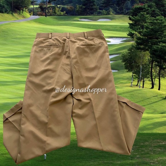 Classic PGA Tour Khaki Pants Cuffed Legs Pinched Pleats 36 x 32 Well Made - Picture 5 of 6
